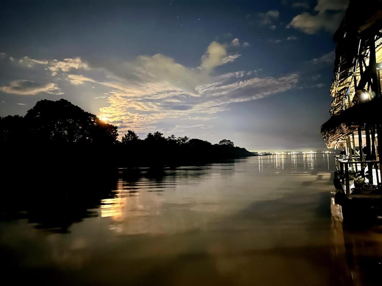 Cabana Flotante Kurupira Leticia Exteriör bild