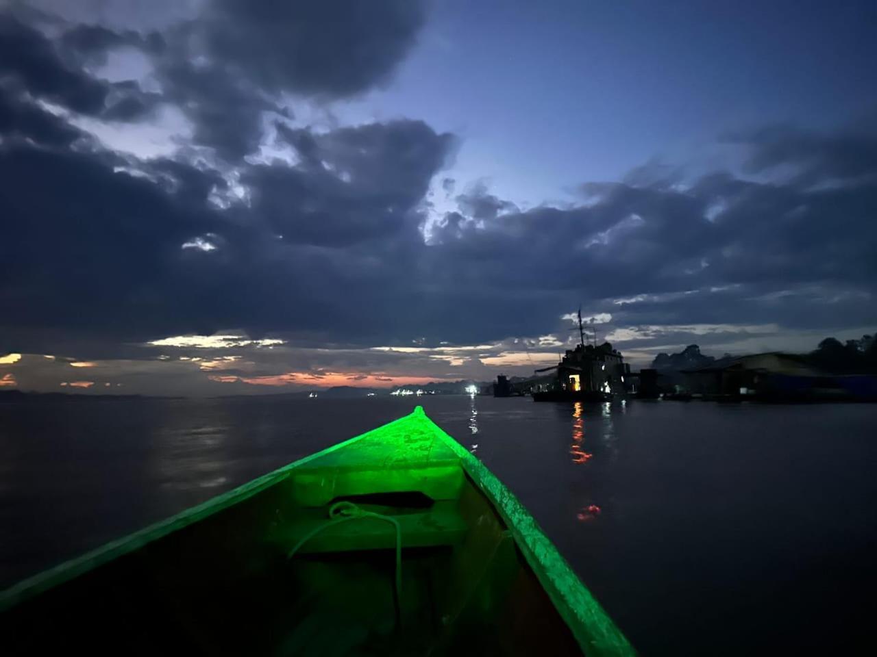 Cabana Flotante Kurupira Leticia Exteriör bild