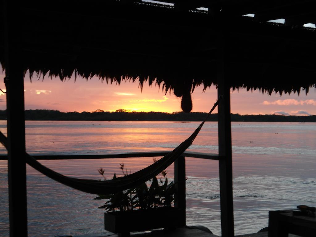 Cabana Flotante Kurupira Leticia Exteriör bild