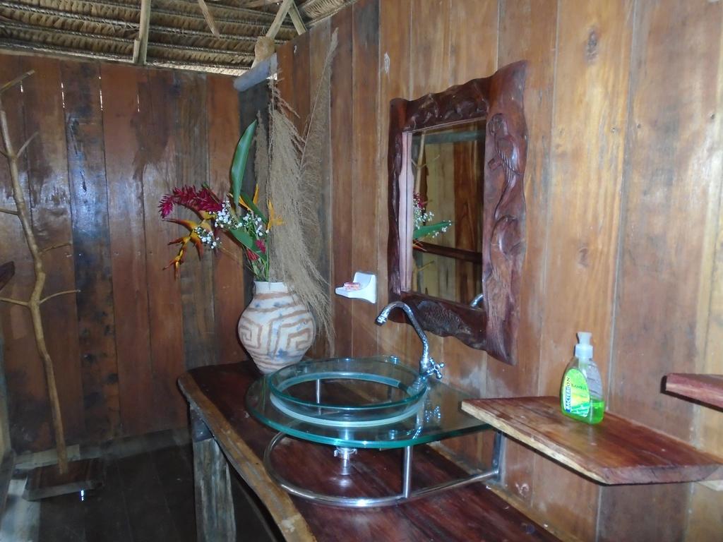 Cabana Flotante Kurupira Leticia Exteriör bild